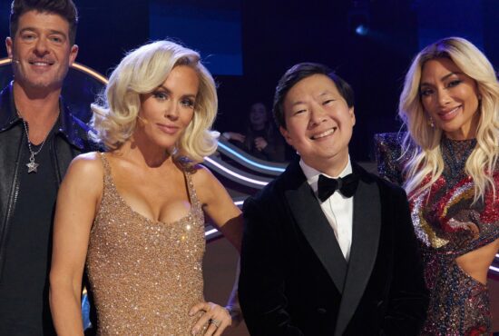 Robin Thicke, Jenny McCarthy Wahlberg, Ken Jeong & Nicole Scherzinger posed together during a taping of The Masked Singer: Season Nine. (Photo property of FOX)